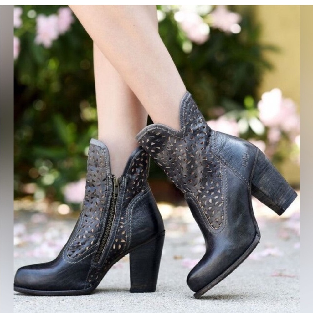 Bed Stu Irma Graphito Rustic Black Ankle Boots.